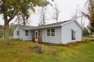 52191 Rivolake Rd, Three Rivers, MI 49093 photo 2