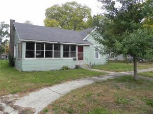 1319 5th St, Three Rivers, MI 49093 photo 1