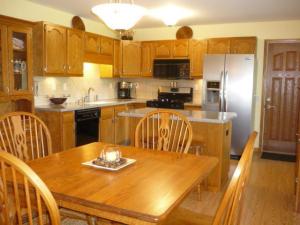 13194 E G Ave, Augusta, MI 49012 photo 2