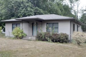 807 E Green St, Marshall, MI 49068 photo 1