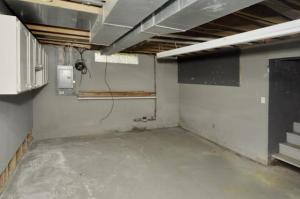 807 E Green St, Marshall, MI 49068 photo 12