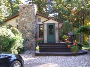 3210 28th St, White Cloud, MI 49349 photo 1
