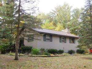 3210 28th St, White Cloud, MI 49349 photo 5