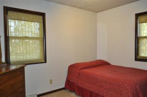 9950 Belding Rd, Belding, MI 48809 photo 12