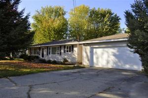 9950 Belding Rd, Belding, MI 48809 photo 2