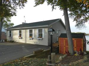 10834 Longpoint Dr, Plainwell, MI 49080 photo 2