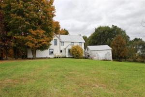 4395 Hoyt Rd, Belding, MI 48809 photo 3