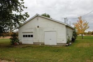 4395 Hoyt Rd, Belding, MI 48809 photo 2