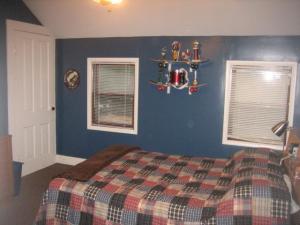 445 Grove St, Constantine, MI 49042 photo 21