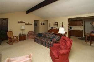 664 Glenview, Plainwell, MI 49080 photo 7