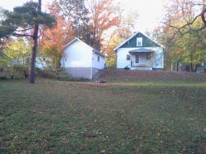 125 E Lytle St, Ionia, MI 48846 photo 2