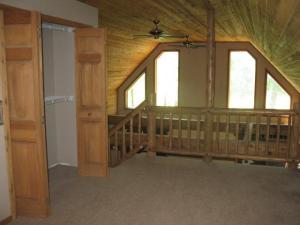 10575 M-60, Three Rivers, MI 49093 photo 9