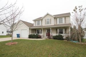 492 E Stoneridge Dr, Plainwell, MI 49080 photo 1