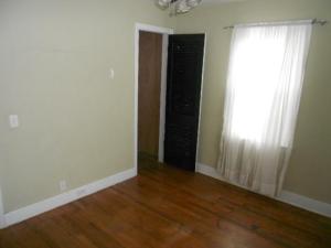 624 Amity St SE, Lowell, MI 49331 photo 5