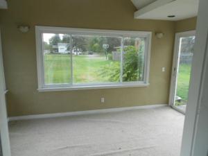 624 Amity St SE, Lowell, MI 49331 photo 3