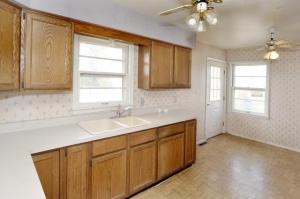 3208 Luetta Ave, Jackson, MI 49201 photo 5