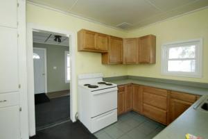 404 5th St, Three Rivers, MI 49093 photo 7