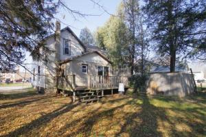404 5th St, Three Rivers, MI 49093 photo 17