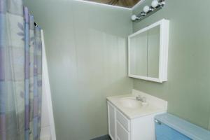 404 5th St, Three Rivers, MI 49093 photo 10