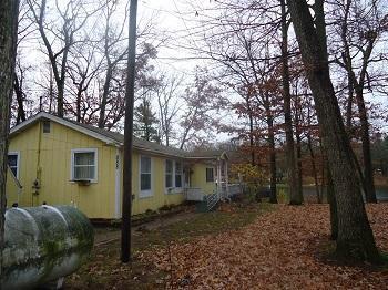 888 Woodruff, Stanton, MI 48888 photo 4