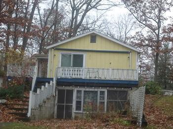 888 Woodruff, Stanton, MI 48888 photo 1