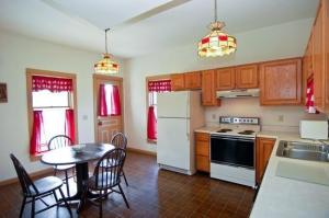 104 E Beech St, Three Oaks, MI 49128 photo 3