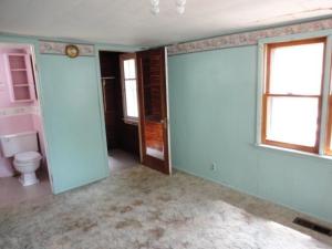 204 E Center St, Belding, MI 48809 photo 6