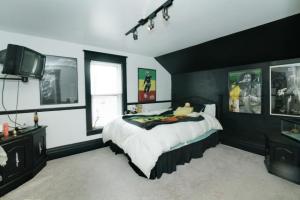 418 W Chart St, Plainwell, MI 49080 photo 16