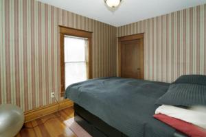 418 W Chart St, Plainwell, MI 49080 photo 12