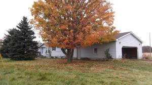 1131 Marshall Rd, Tekonsha, MI 49092 photo 1