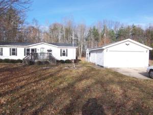237 E 88th St, Newaygo, MI 49337 photo 1