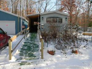 2830 Fifth St, White Cloud, MI 49349 photo 2