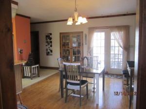 470 Eighth St, Manistee, MI 49660 photo 2