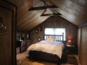 470 Eighth St, Manistee, MI 49660 photo 15