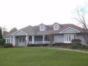 9451 Bailey Dr NE, Ada, MI 49301 photo 2