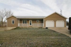 1015 108th Ave, Plainwell, MI 49080 photo 2