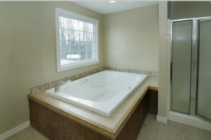 1015 108th Ave, Plainwell, MI 49080 photo 11