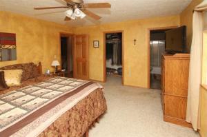 11 Heron Ct, Plainwell, MI 49080 photo 8