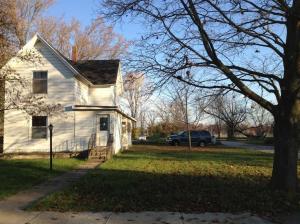 1002 Masonic, Belding, MI 48809 photo 2