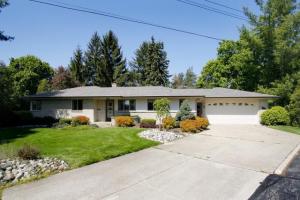 490 Sturgis Rd, Parchment, MI 49004 photo 2