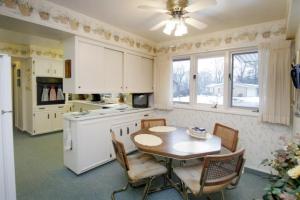 490 Sturgis Rd, Parchment, MI 49004 photo 7
