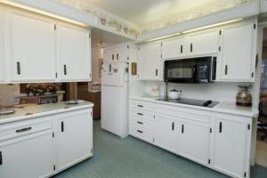 490 Sturgis Rd, Parchment, MI 49004 photo 9