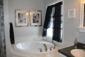 271 Country View Dr, Lowell, MI 49331 photo 16