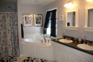271 Country View Dr, Lowell, MI 49331 photo 15