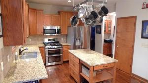 1010 Jacaranda SE, Ada, MI 49301 photo 3