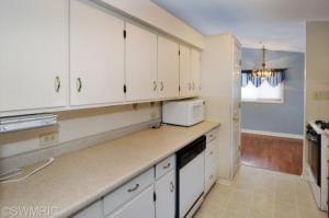 472 E M-89, Plainwell, MI 49080 photo 6