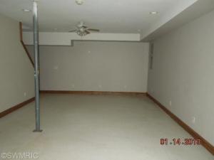 50141 Circle Dr, Dowagiac, MI 49047 photo 14