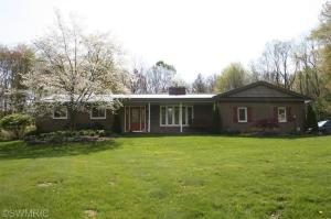4111 32nd St, Dorr, MI 49323 photo 2