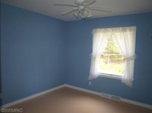 1225 N Apple Dr, White Cloud, MI 49349 photo 8