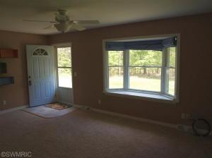 1225 N Apple Dr, White Cloud, MI 49349 photo 2